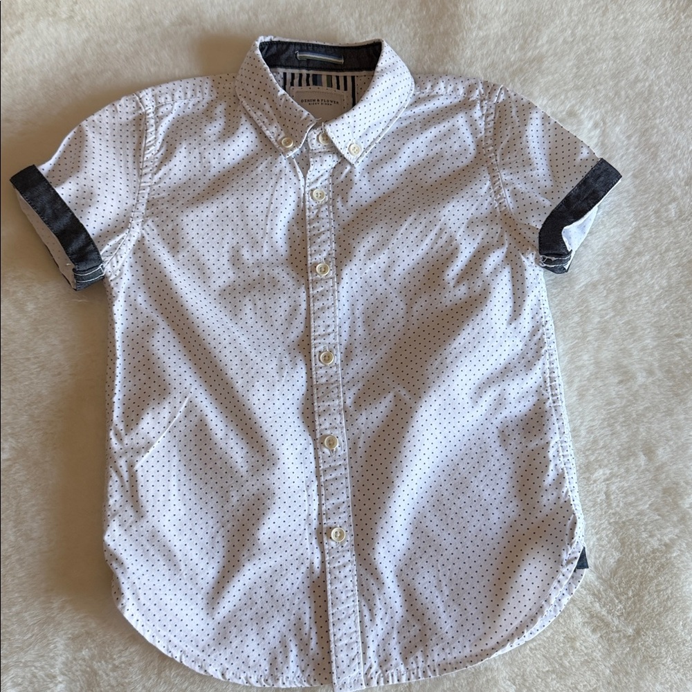 Denim & Flower White and Gray Button Down Shirt